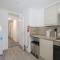 Flat 32 - Marine Court