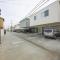 Modern Coastal 1BR w King Bed & EV and Just Steps Away to the Shore! - Newport Beach