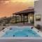 Boulder Surrounded Escape- ANOTHERdeserthouse - يوككا فالي