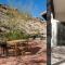 Boulder Surrounded Escape- ANOTHERdeserthouse - Yucca Valley