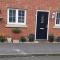 Aylesbury Lovely Double and Single Bedroom with Guest only Bathroom - Buckinghamshire
