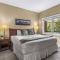 Gorgeous Mountain Condo - Hot Tub & Pool managed by Little Sister Getaways