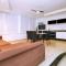 Magnifica cobertura duplex com jacuzzi e vista mar