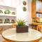 Awesome Apartment In Hortichuelas