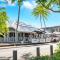 Beachfront 3-Bed with Pool & Stunning Ocean Views