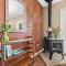Wooded, Quiet Cottage, Very close to the Back 40