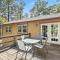 Wooded, Quiet Cottage, Very close to the Back 40 - Bella Vista