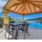 Beach Bliss Apartment- SeaViews-Wifi-Pool-Bbq