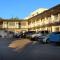 Beach House Motel