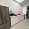 #18 Studio SS15 First Subang Courtyard--2mins to SS15 LRT !2-3PAX! - Subang Jaya