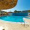 Robolla Beach Aparthotel