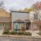Haven at Hazel ~ Downtown Studio - Demorest