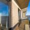 Corner apartment near the center - ميدل كيرك