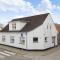 4 Bedroom Cozy Home In Løgstør
