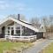 Beautiful Home In Føllenslev With Wifi
