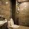 Eshue Designer Suites @ Simfoni Towers