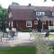 Sörgården - hyr hela gården! (2-35 personer.)