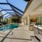 Beachy Port Charlotte Home with Hot Tub and Pool! - بورت شارلوت