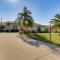 Beachy Port Charlotte Home with Hot Tub and Pool! - بورت شارلوت