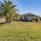 Beachy Port Charlotte Home with Hot Tub and Pool! - بورت شارلوت