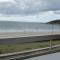 Appartement SUPERBE VUE MER, face à la plage de Tresmeur à TREBEURDEN - Réf 660 - 特雷伯尔当