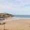 17 Ocean Heights