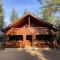 Large Luxury Log Cabin Getaway