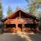 Large Luxury Log Cabin Getaway - باليكونيل