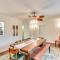 Charming Seneca Home - 3 Mi to Memorial Stadium!
