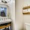 Modern Townhome with Hot Tub 10 Mi to Snowbird!