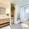 Naples Duplex Home with Private Pool and Lanai! - Neapol