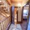 Spectacular Custom Log Cabin with Hot Tub, Epic Views, Fireplace - Moose Tracks Cabin - فيربلي