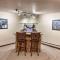 Spectacular Custom Log Cabin with Hot Tub, Epic Views, Fireplace - Moose Tracks Cabin - فيربلي