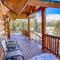 Spectacular Custom Log Cabin with Hot Tub, Epic Views, Fireplace - Moose Tracks Cabin