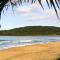 McLeods - Three-Bedroom, Pet-Friendly Coastal Escape in Central Agnes Water