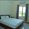 View Nhat Le Beach Hotel