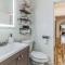 Extravagant Home in Heart of Houston 2King 1Queen