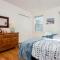 Steps to Downtown Rooftop Deck Flexible Temp Stay
