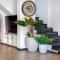Casa BOSS Modern Villa with Studio Pool and Air Conditioning