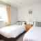 Holiday lodge, on-site watersports, Retallack Resort