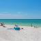 Palm Beach Club 2-219