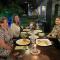 wild park safari home stay