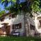 Tolles Ferienhaus in Urbino mit Grill, Garten und Terrasse