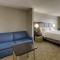 Holiday Inn Express Hotel & Suites Bryan-Montpelier, an IHG Hotel