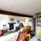 HIGH TREES BYRE - Two bed Cottage with Log Burner & Incredible Views - 沃金顿