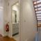King bed suite, loft with 3WC, AC & self-check-in. - لشبونة
