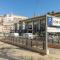 King bed suite, loft with 3WC, AC & self-check-in. - لشبونة