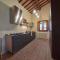 M&M Holiday House Umbrian Modern House with Swimming Pool