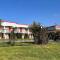 River Forest Inn