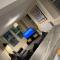 Central 2BR Apartment - Sleeps 4 - Parking & Pets - Coast Serviced Apartments - Enquire for Trade & Long stays